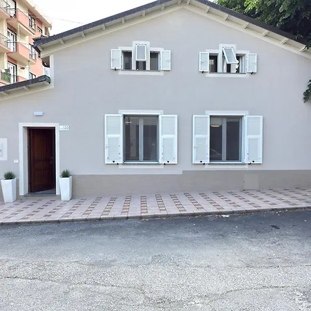 450 Mt Dal Mare - Con Aria Condizionata E Giardino *